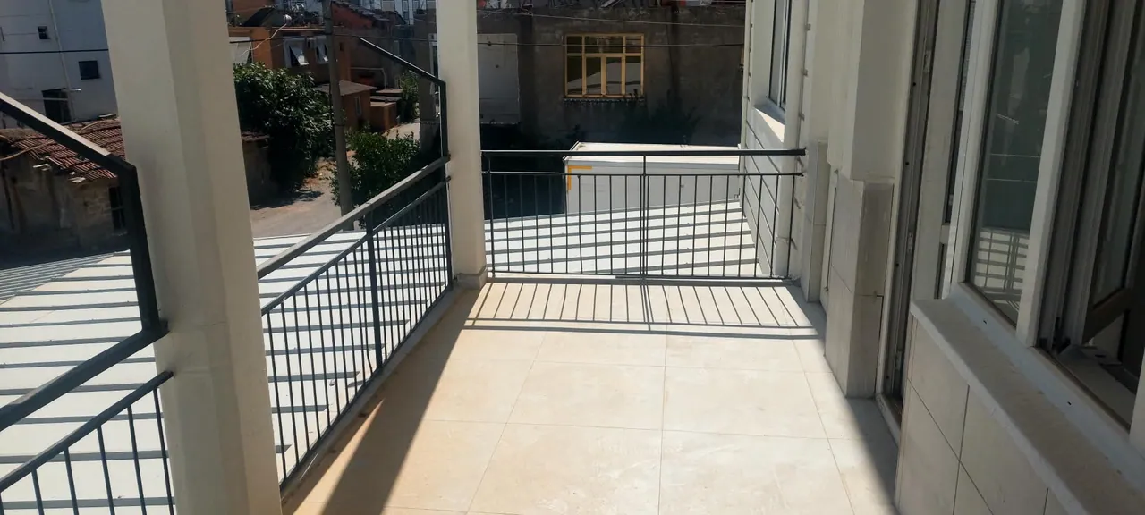 Serik Cumhuriyet’te 4 Cepheli, 140 m² Net, Masrafsız 3+1 — fotoğraf 2